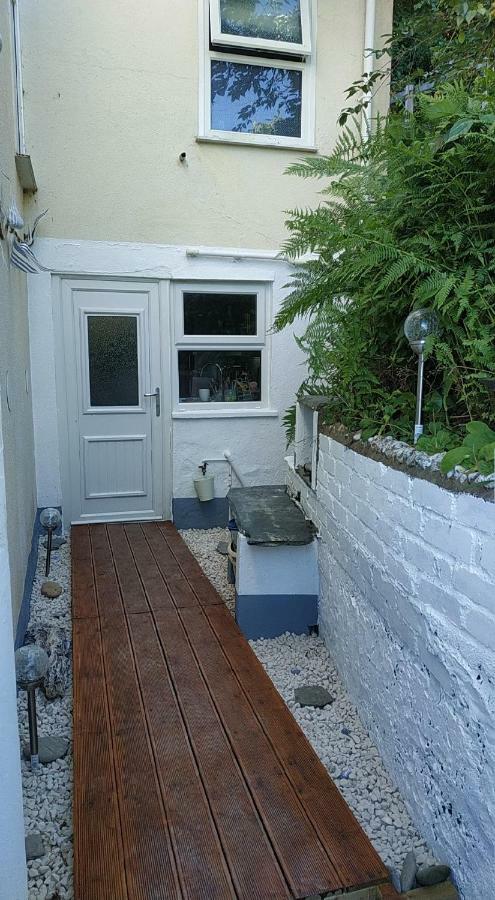 Dog Friendly Nancecliff Cottages Лу Екстериор снимка