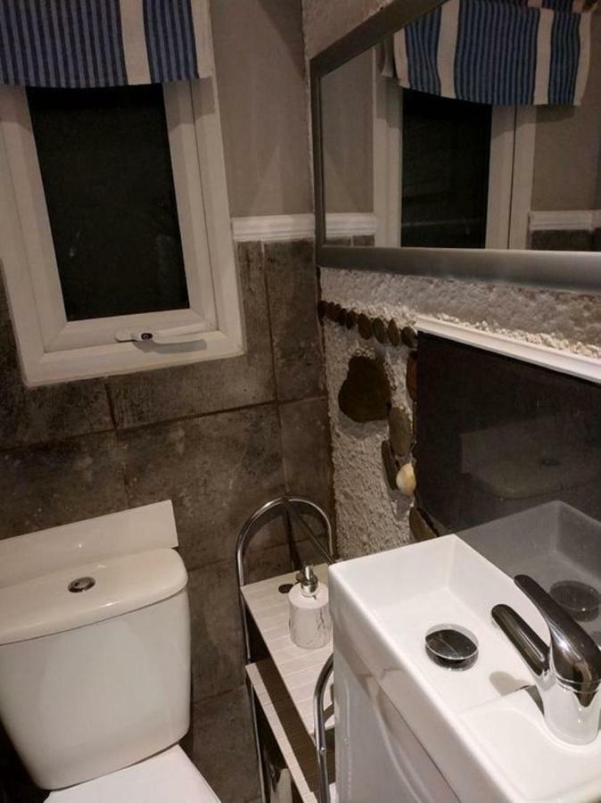 Dog Friendly Nancecliff Cottages Лу Екстериор снимка